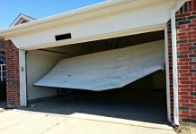 Airbnb Hosts: Why a Broken Garage Door Is Costing You 5-Star Reviews garage door in Melbourne